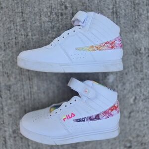 FILA White High-Top Sneakers with Multicolor Accents. No Laces